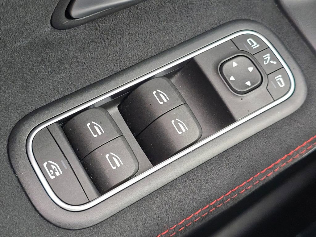Certified 2023 Mercedes-Benz CLA 250 4MATIC image 25