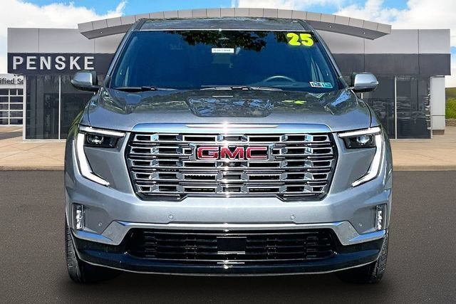 Certified 2025 GMC Acadia Denali w/ Super Cruise Package AWD/4WD image 3