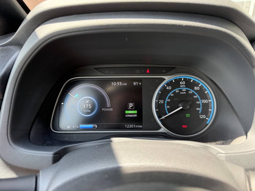 Used 2025 Nissan Leaf SV Plus FWD image 17