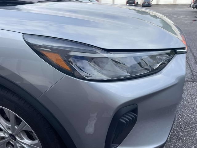 Used 2023 Ford Escape Active w/ Cold Weather Package FWD image 3