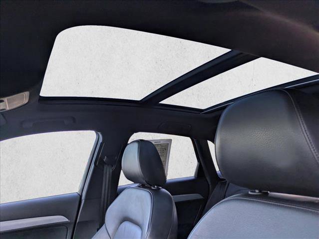 Used 2016 Audi Q3 2.0T Prestige w/ Prestige Package image 14