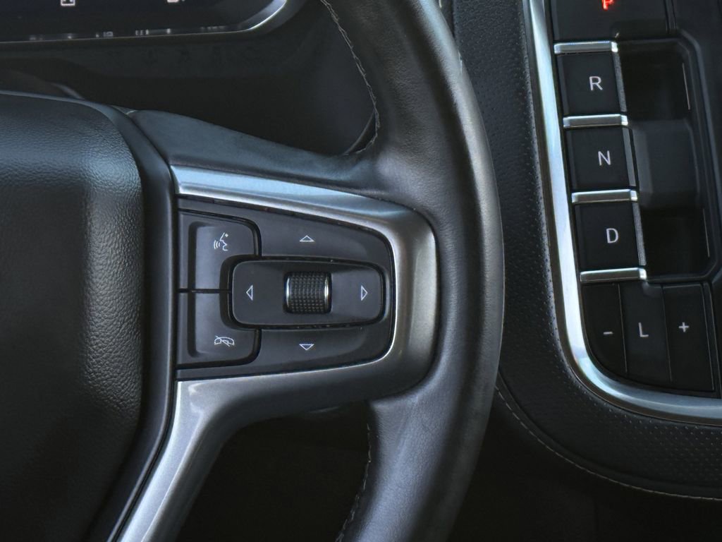 Used 2024 Chevrolet Tahoe Premier RWD image 15