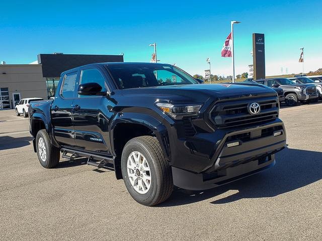 New 2025 Toyota Tacoma SR5 image 3
