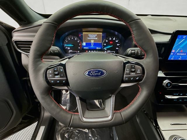 Used 2023 Ford Explorer ST-Line w/ Class IV Trailer Tow Package image 11