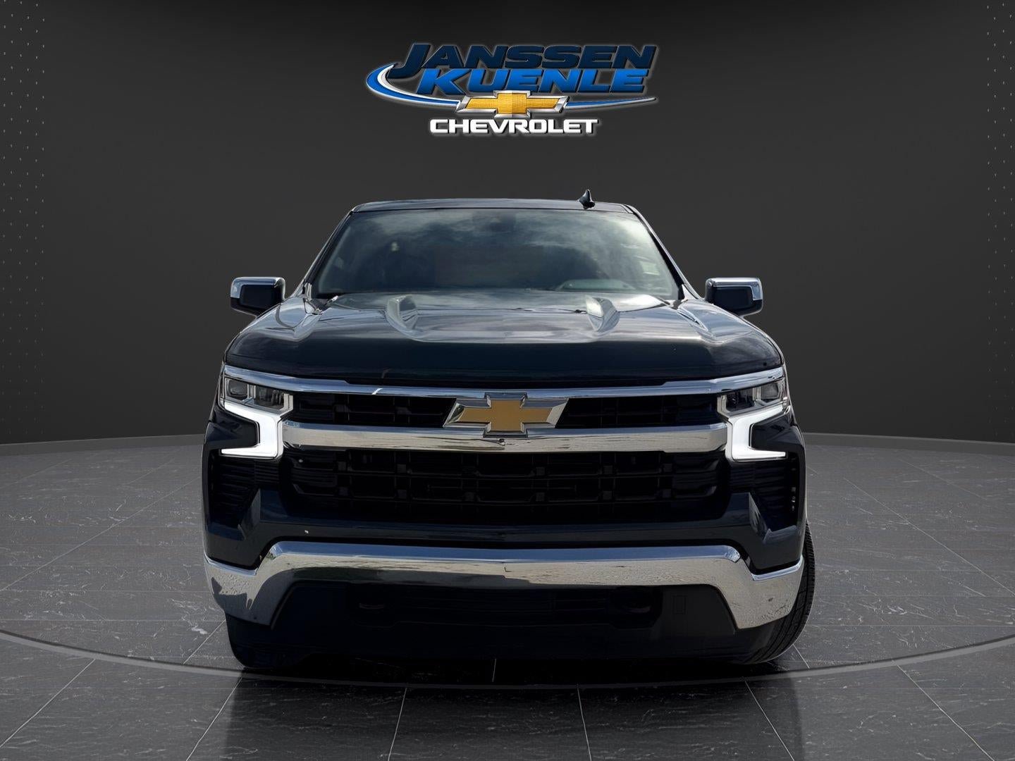Used 2025 Chevrolet Silverado 1500 LT AWD/4WD image 8
