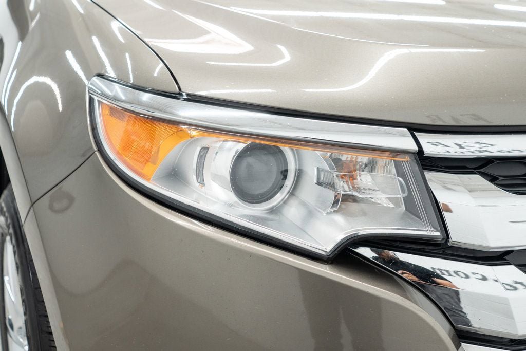 Used 2013 Ford Edge Limited AWD/4WD image 36