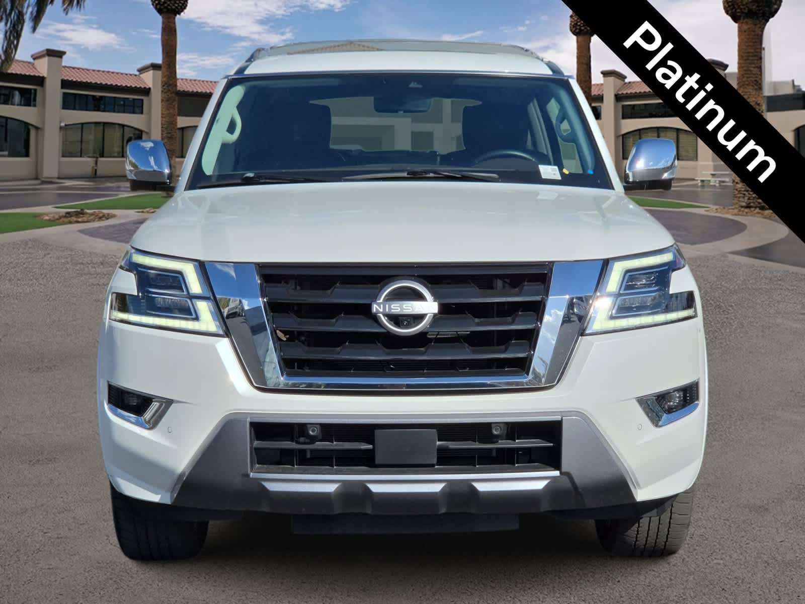 Used 2023 Nissan Armada Platinum w/ Captain's Chairs Package RWD image 3