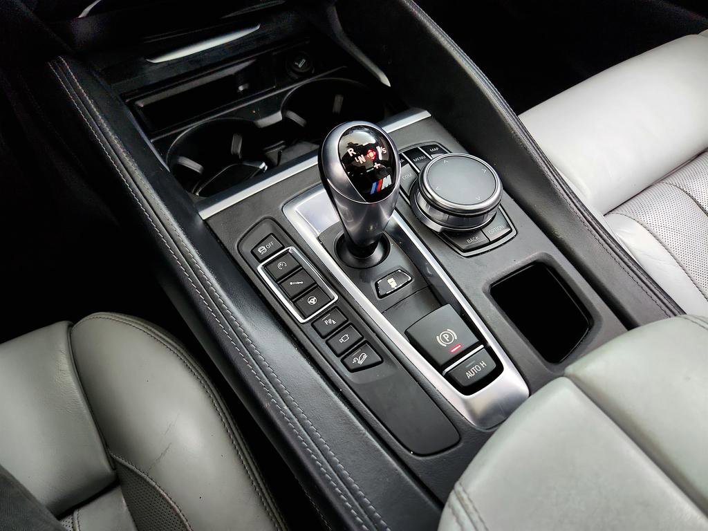 Used 2017 BMW X5 M AWD/4WD image 19