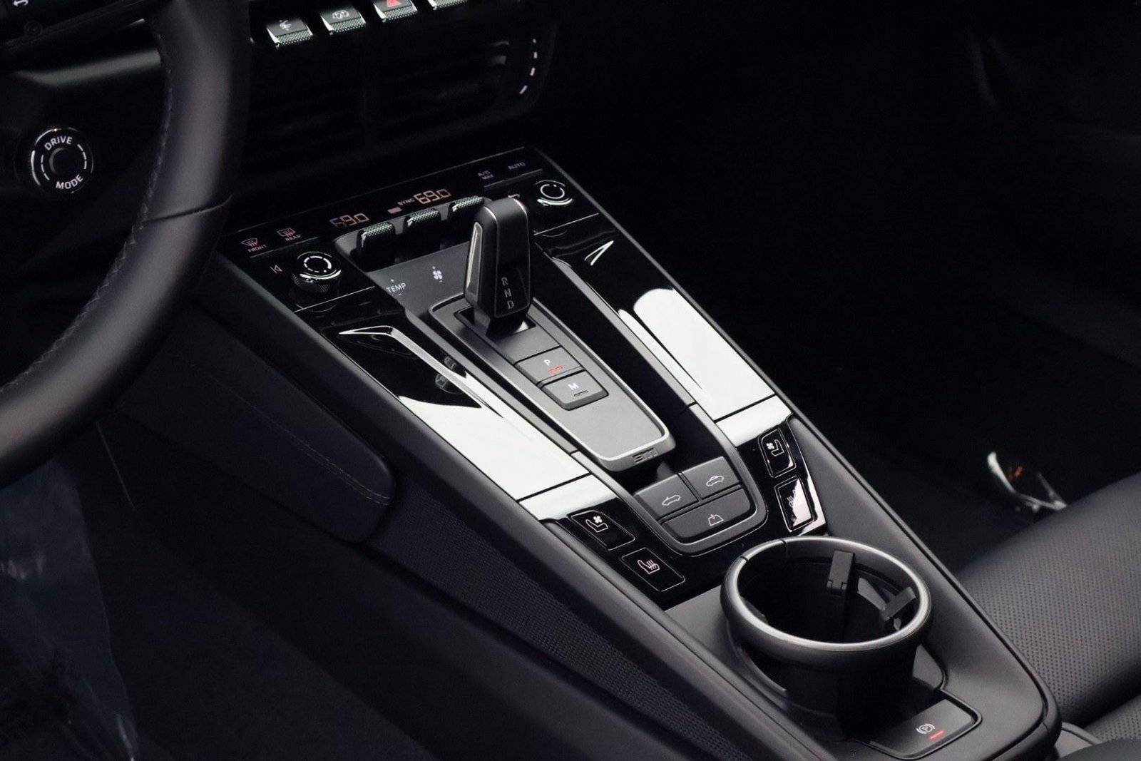 Certified 2026 Porsche 911 GTS RWD image 22