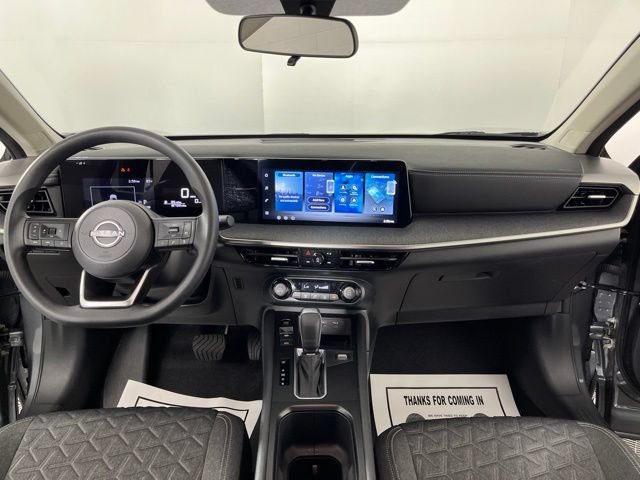 Used 2026 Nissan Kicks SV FWD image 38