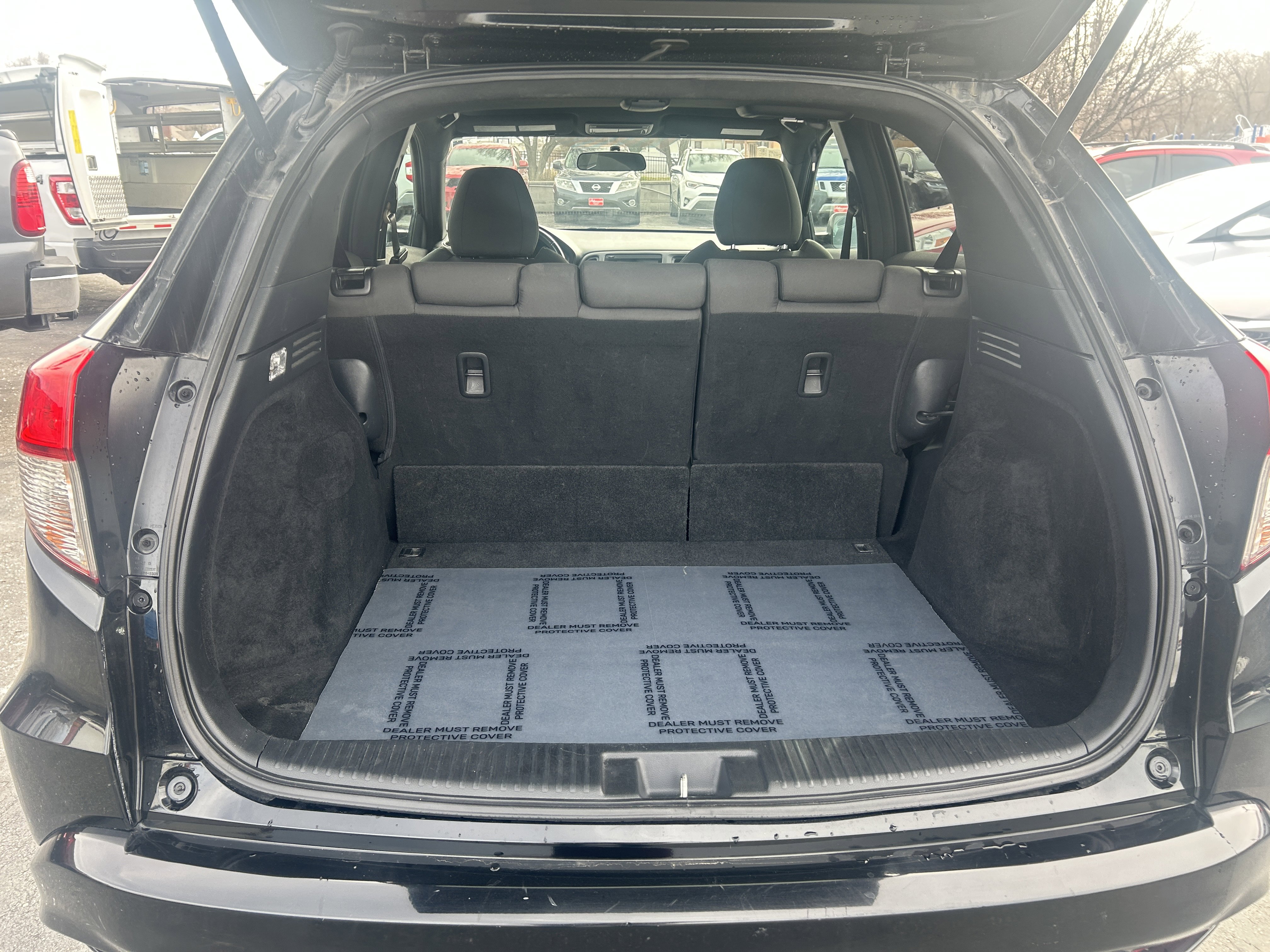 Used 2021 Honda HR-V Sport image 13