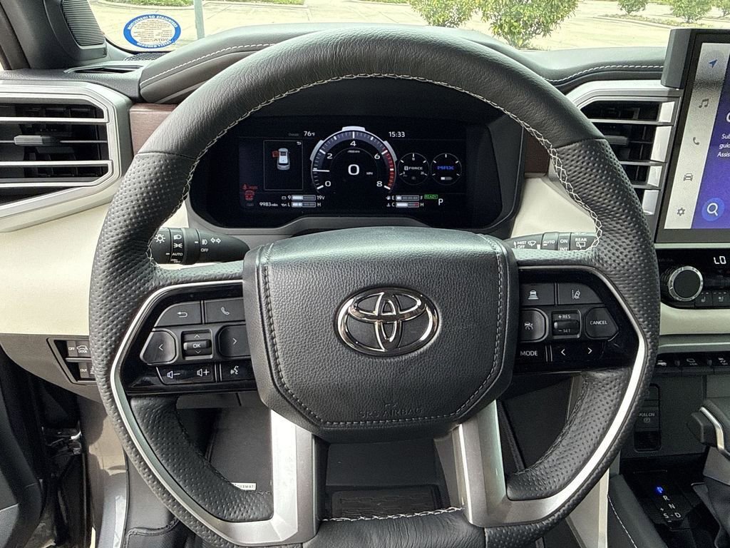 Used 2025 Toyota Sequoia Capstone image 21