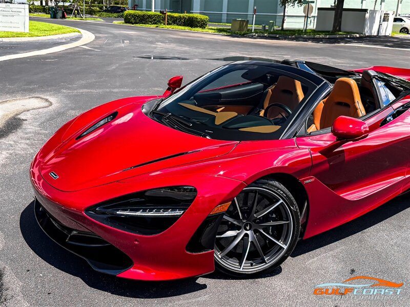 Used 2022 McLaren 720S Spider RWD image 11