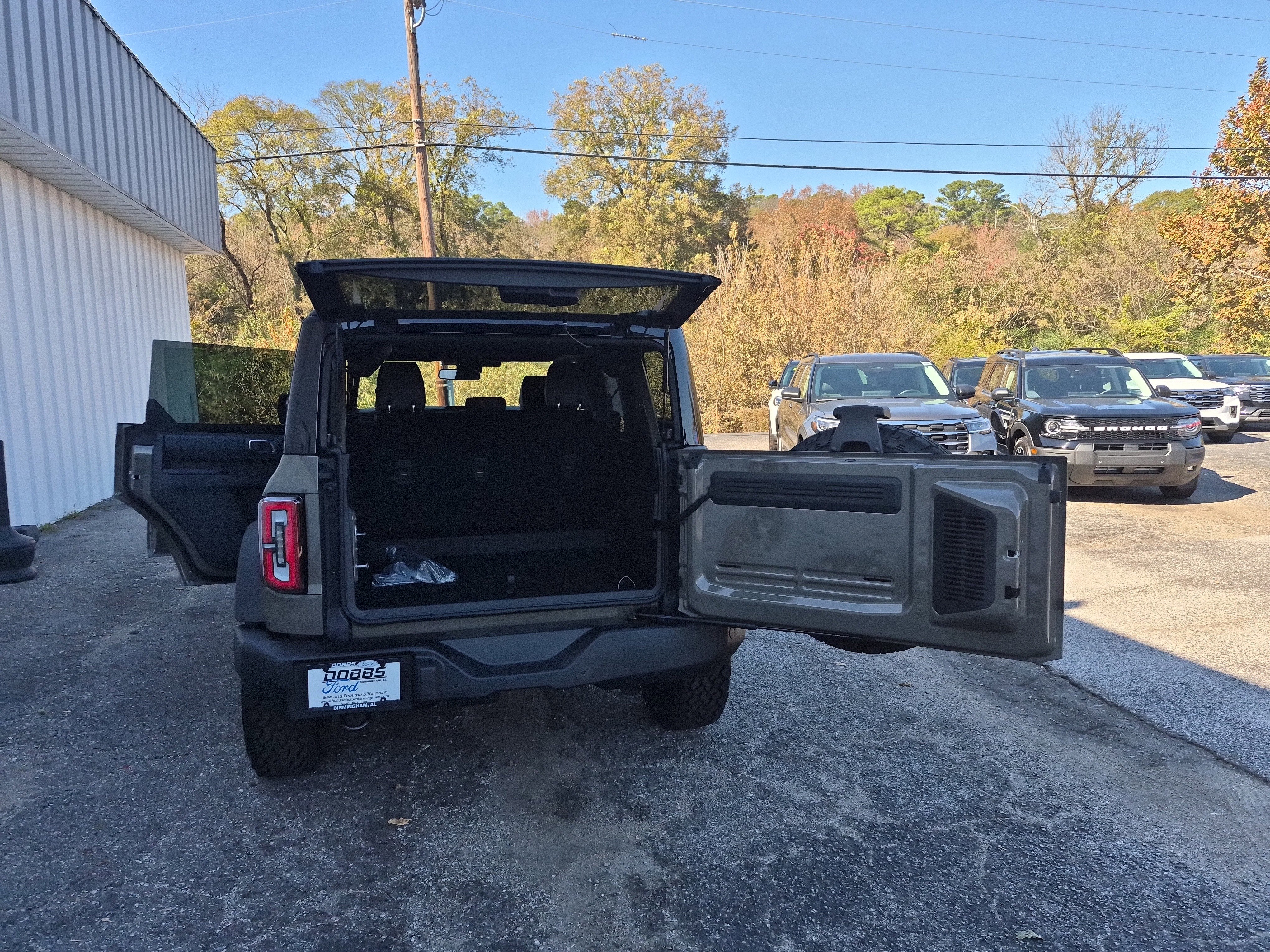 New 2025 Ford Bronco Outer Banks image 16