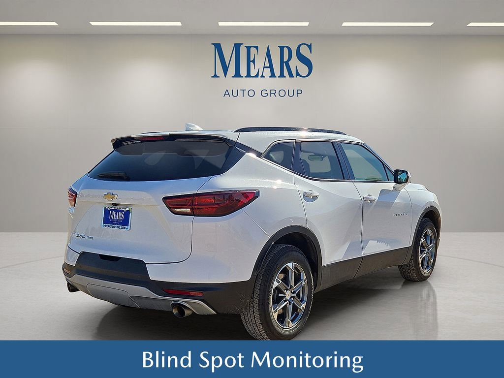 Used 2024 Chevrolet Blazer LT image 6