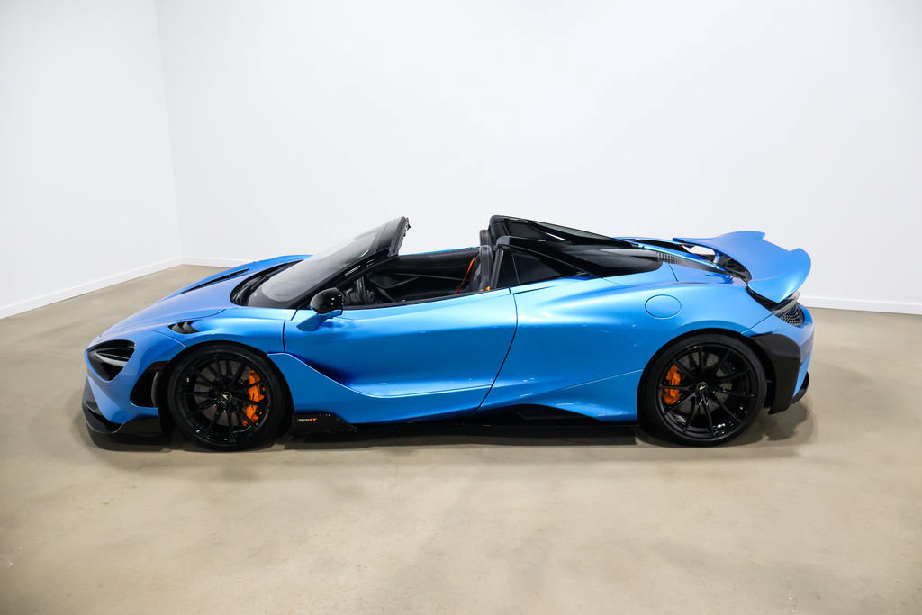 Used 2022 McLaren 765LT RWD image 21