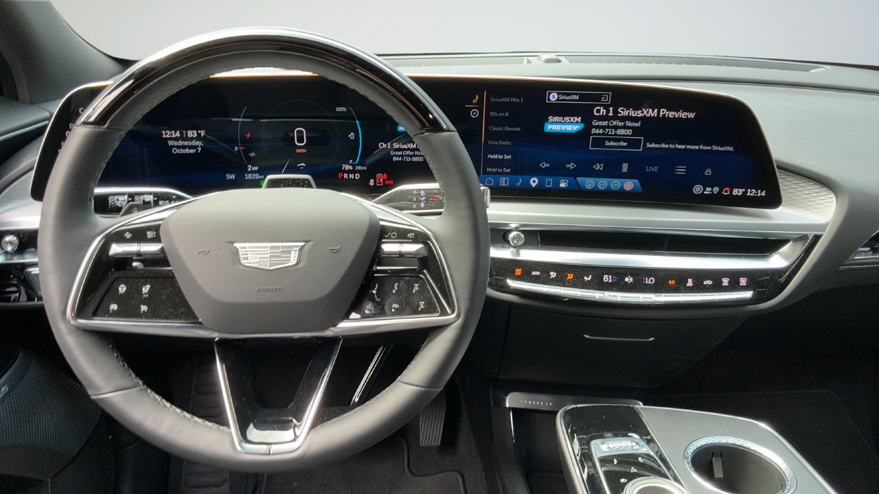 Used 2026 Cadillac Lyriq Premium Luxury RWD image 13
