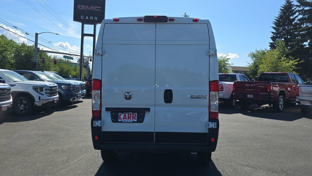 Used 2025 RAM ProMaster 2500 w/ Convenience Group FWD image 4
