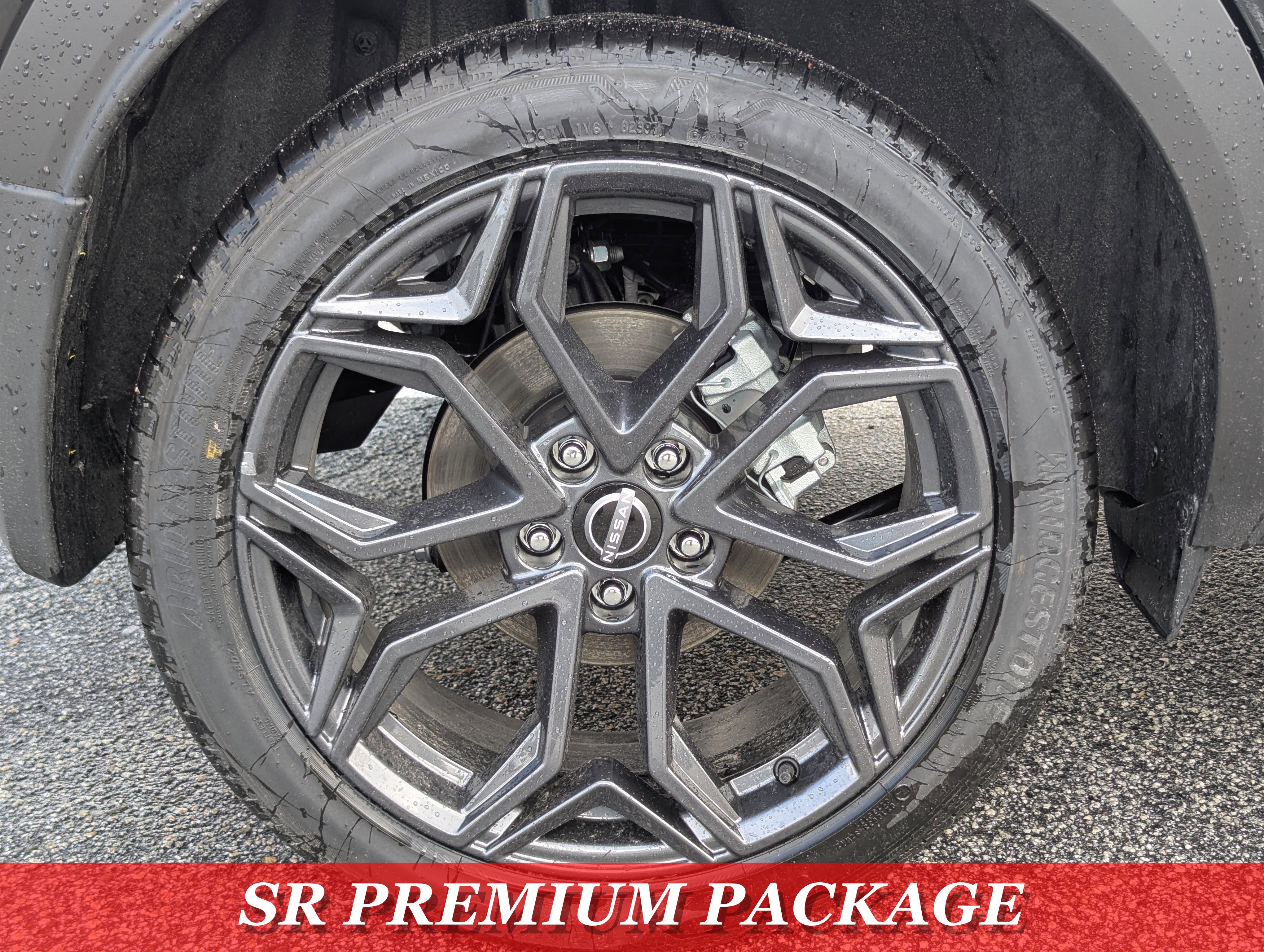 New 2026 Nissan Kicks SR w/ SR Premium Package image 10