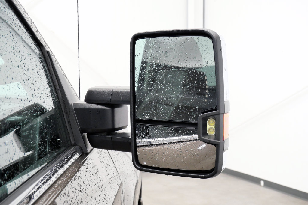 Used 2015 Chevrolet Silverado 2500 High Country w/ High Country Premium Package AWD/4WD image 38
