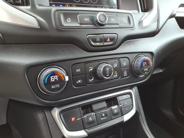 Used 2023 GMC Terrain SLE w/ Driver Convenience Package FWD image 19