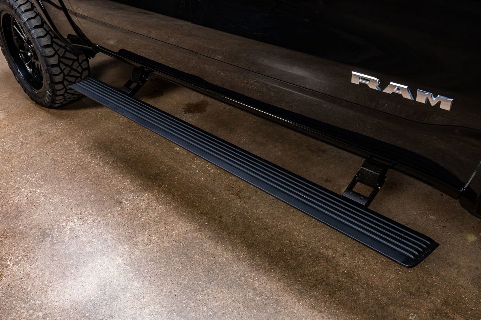 Used 2026 RAM 1500 Laramie image 13