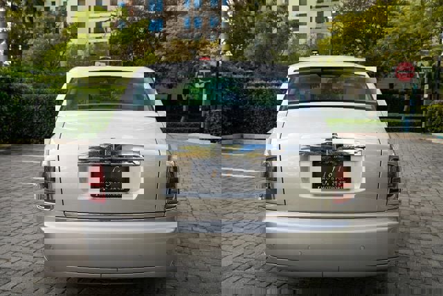 Used 2013 Rolls-Royce Phantom Sedan image 23