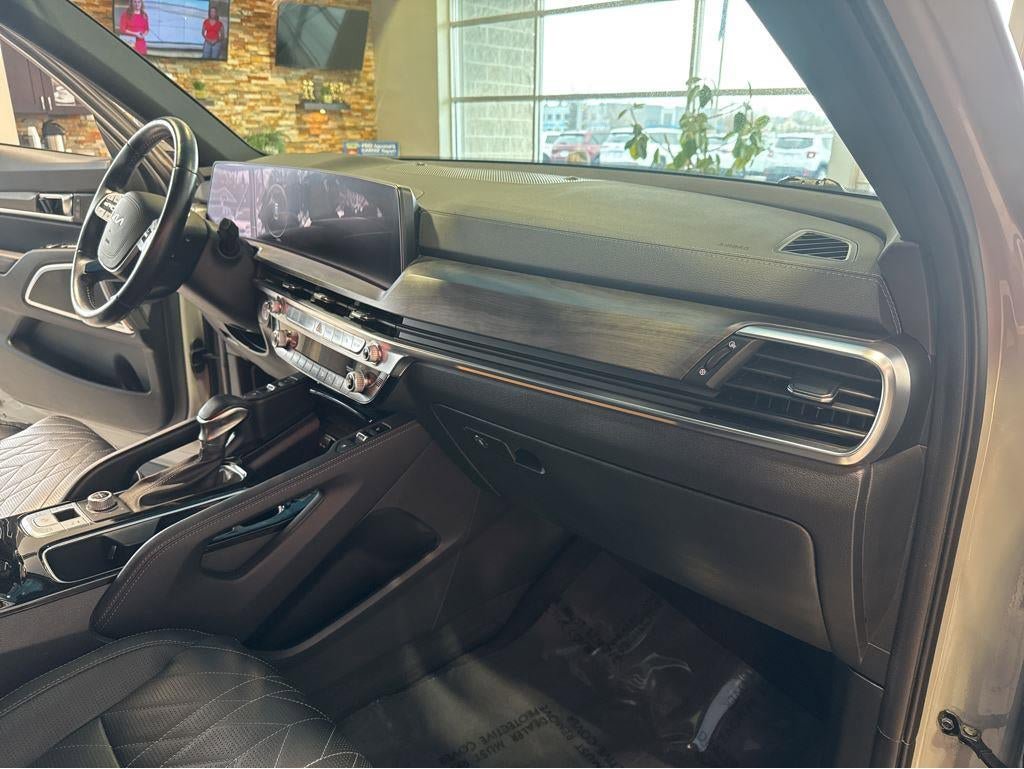Used 2023 Kia Telluride SX X-Line AWD/4WD image 30