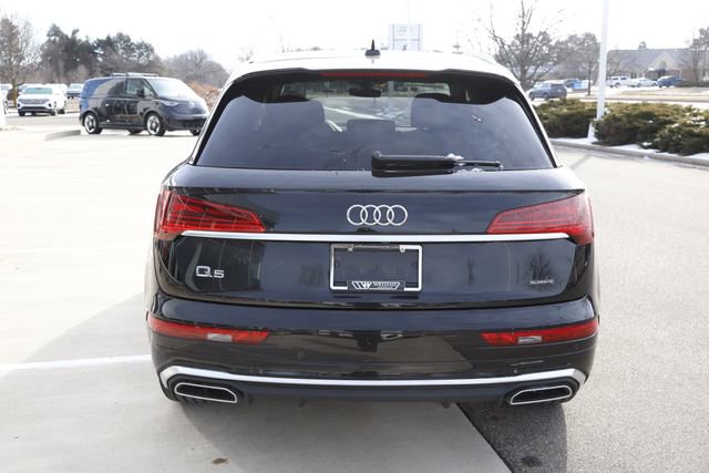 Used 2023 Audi Q5 2.0T Premium Plus w/ Premium Plus Package image 4