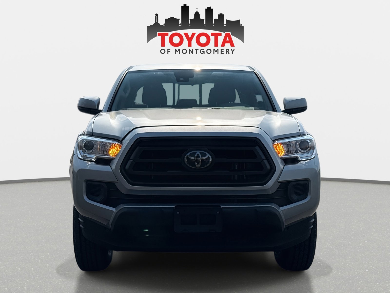 Used 2023 Toyota Tacoma SR image 9