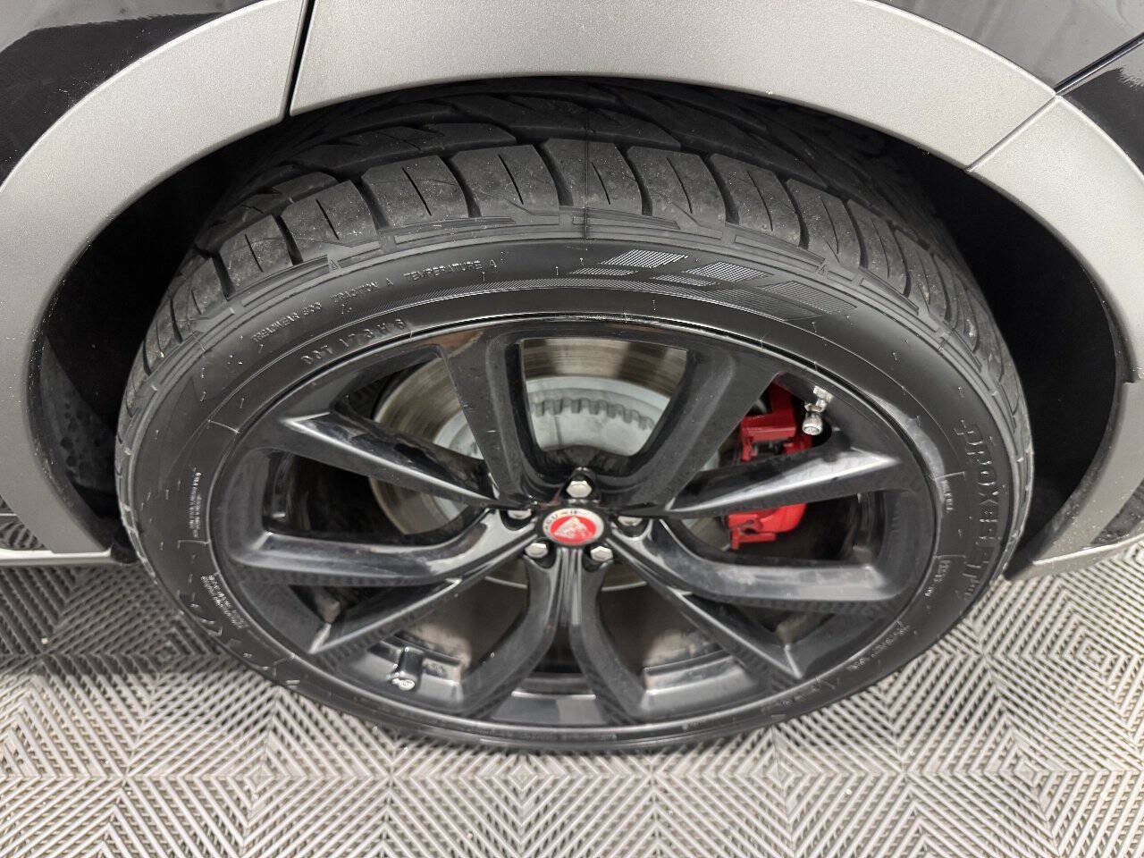 Used 2020 Jaguar F-PACE SVR AWD/4WD image 53