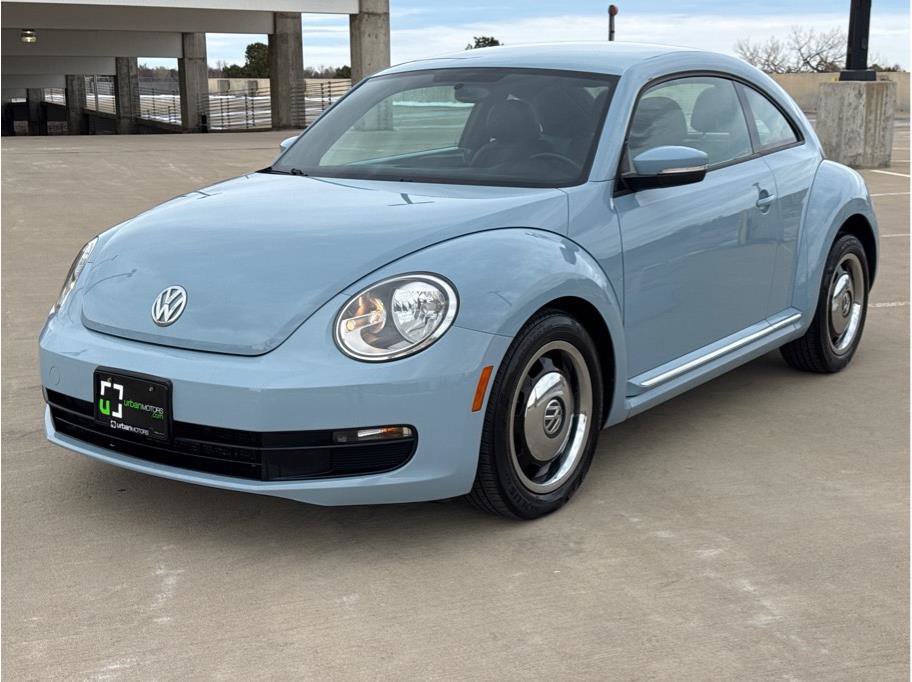 Used 2013 Volkswagen Beetle 2.5 image 3