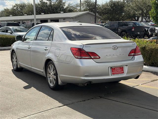 Used 2009 Toyota Avalon Limited image 5