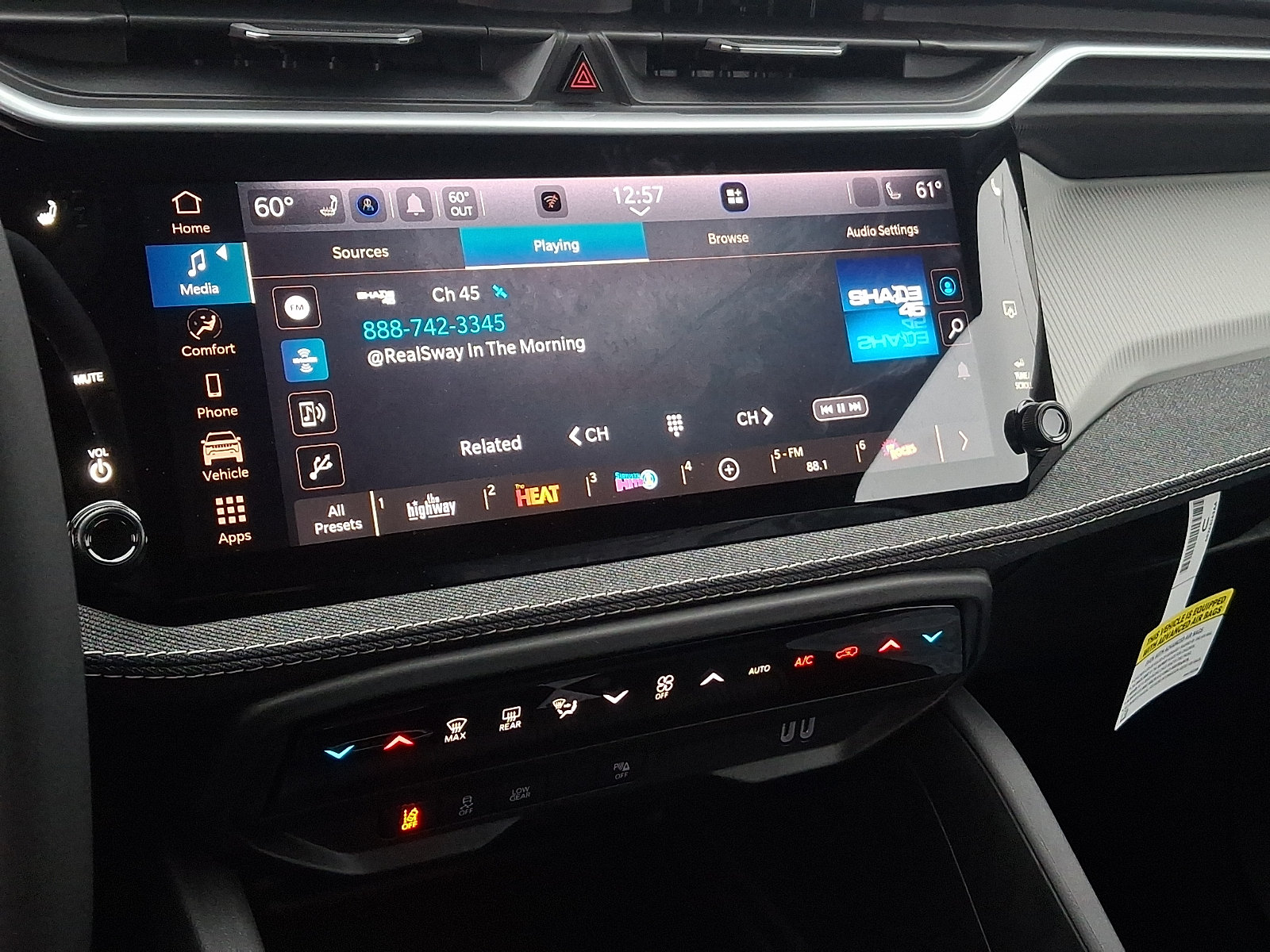 New 2026 Jeep Cherokee Laredo AWD/4WD image 8