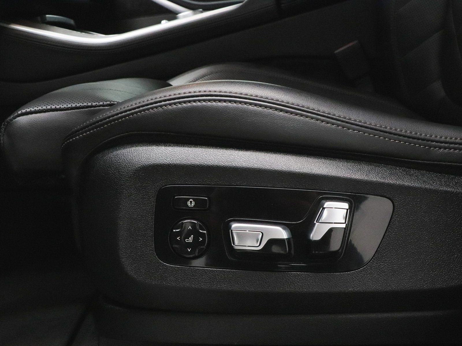 Used 2025 BMW X5 xDrive40i image 22