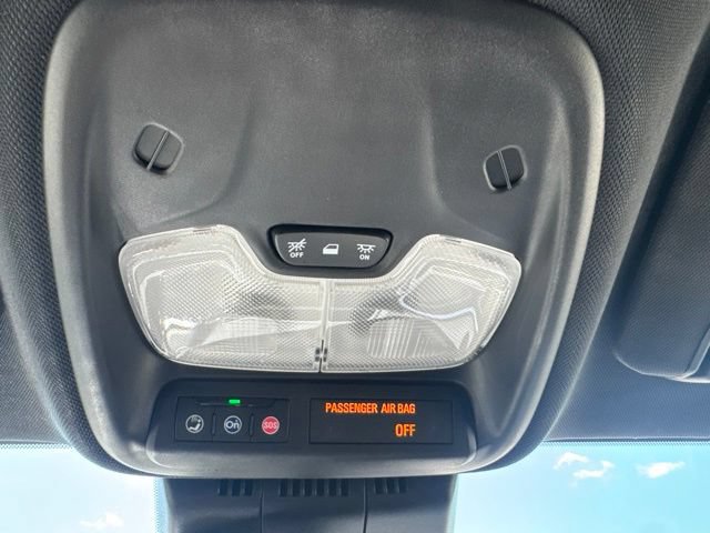 Used 2023 GMC Canyon Elevation w/ Convenience Package AWD/4WD image 17