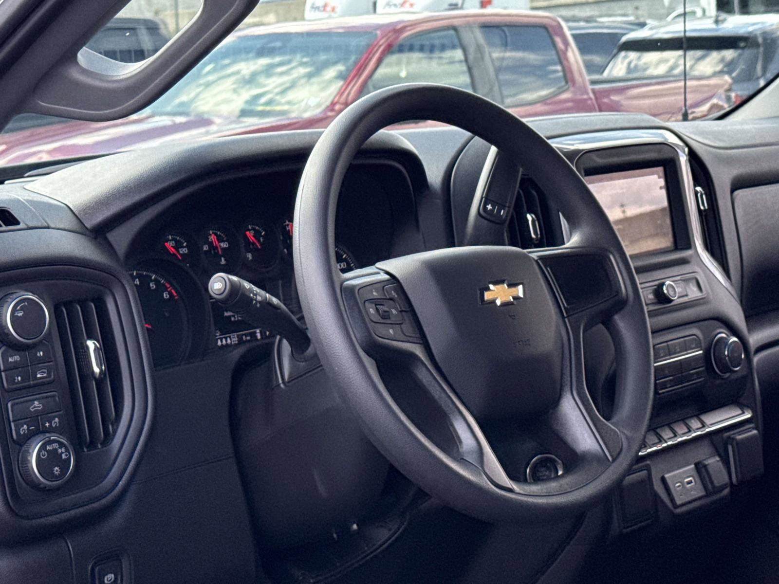 New 2026 Chevrolet Silverado 1500 Custom image 6