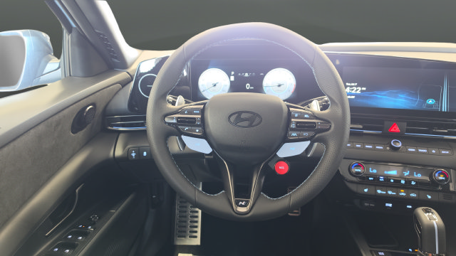 New 2026 Hyundai Elantra N FWD image 16