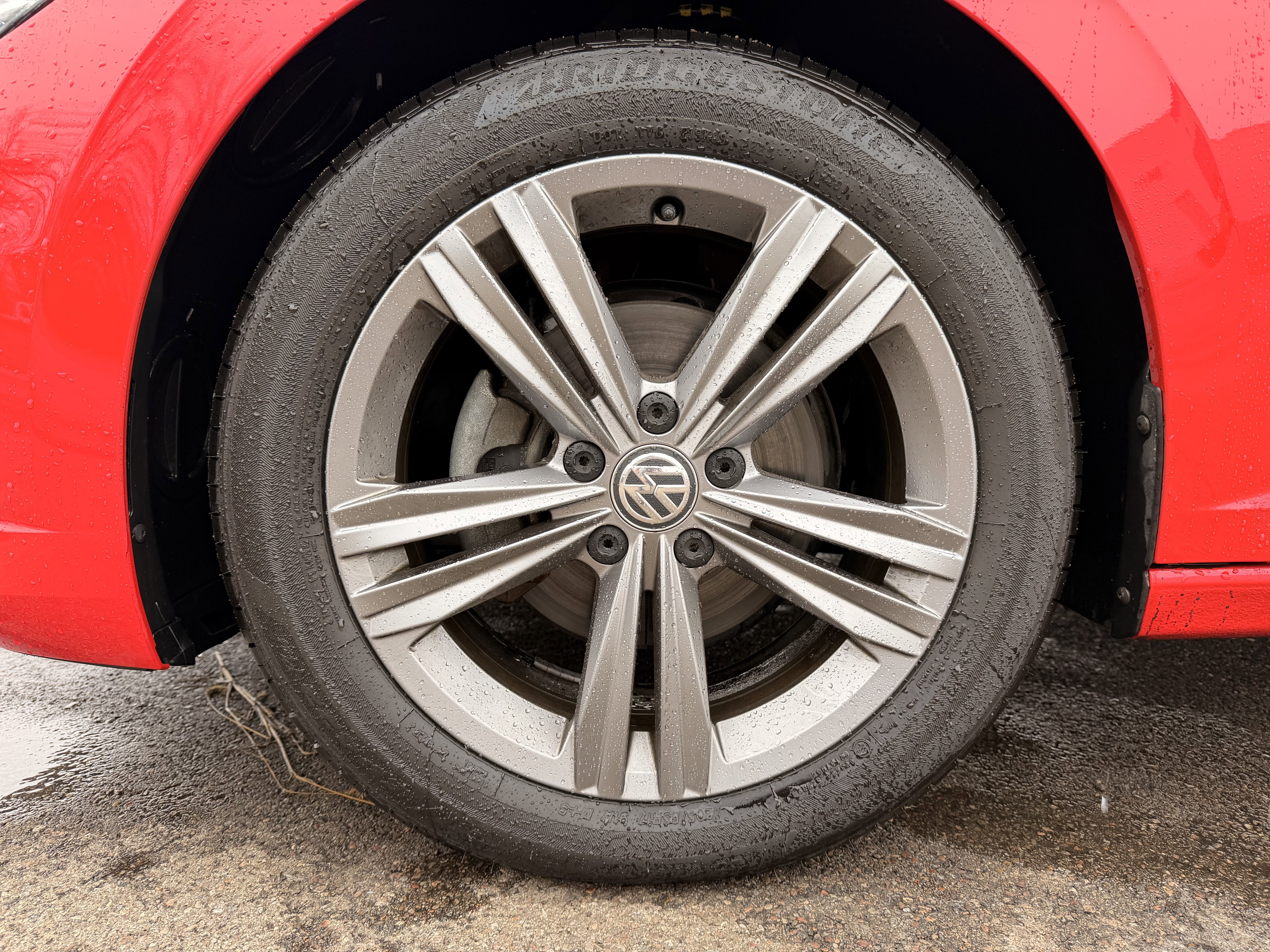 Used 2020 Volkswagen Jetta R-Line w/ R-Line Cold Weather Package image 10