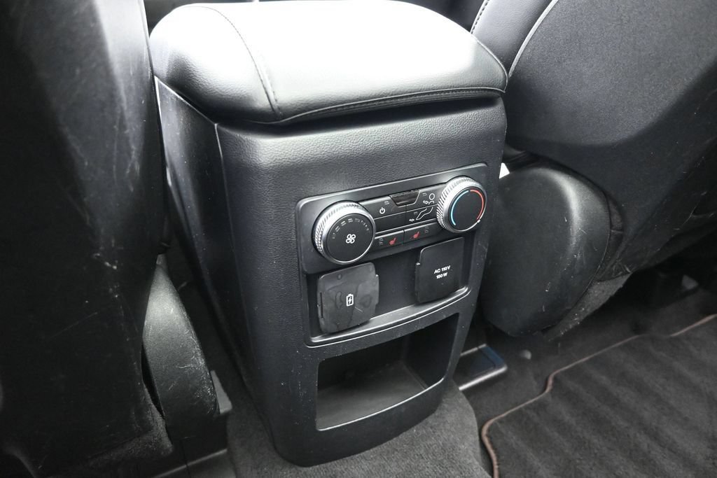 Used 2020 Ford Explorer Platinum AWD/4WD image 23