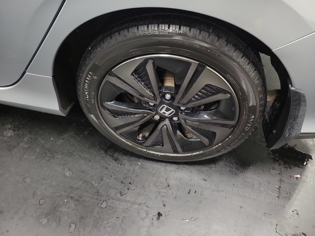Used 2019 Honda Civic EX-L image 12