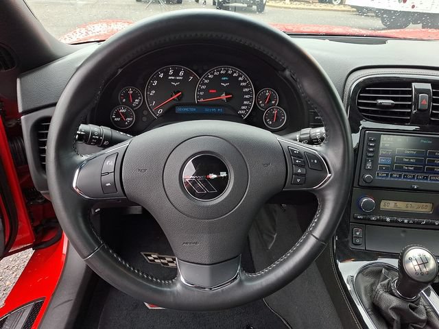 Used 2012 Chevrolet Corvette Grand Sport w/ 3LT Preferred Equipment Group RWD image 13