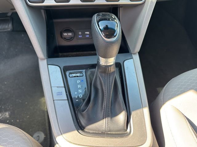 Used 2020 Hyundai Elantra SEL image 33