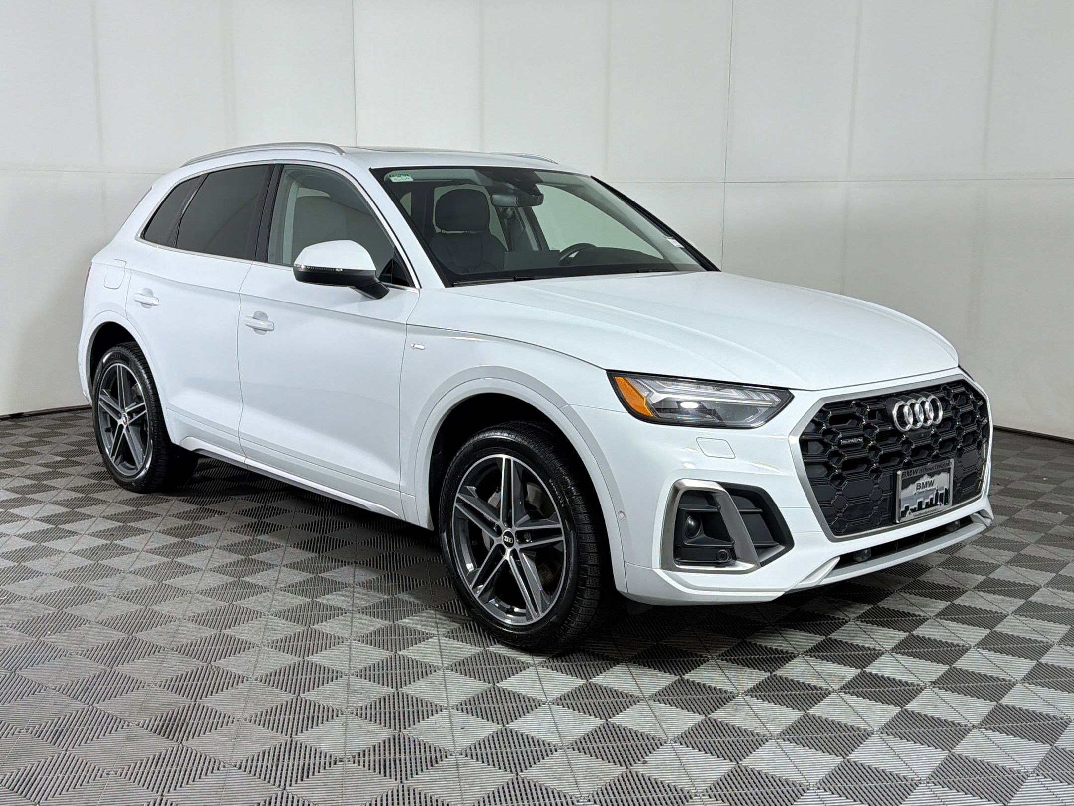 Used 2021 Audi Q5 e Prestige image 7