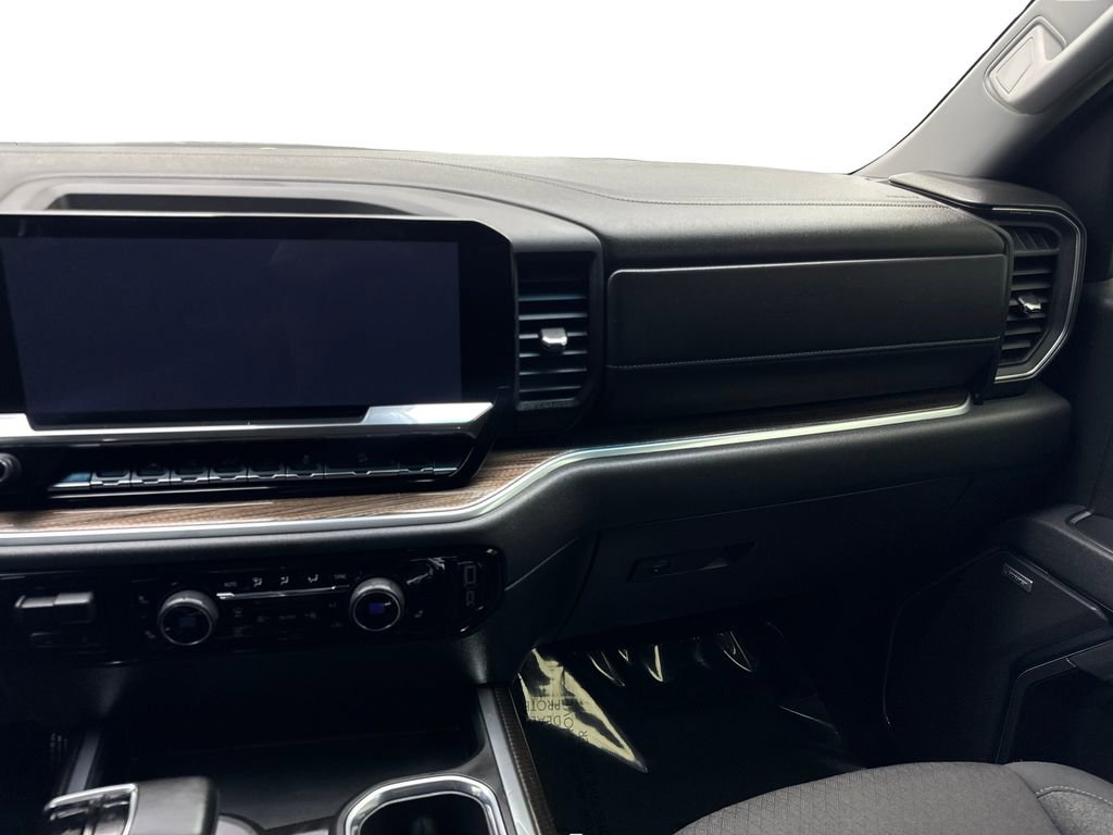 Used 2025 Chevrolet Silverado 1500 LT Trail Boss w/ Convenience Package II image 58