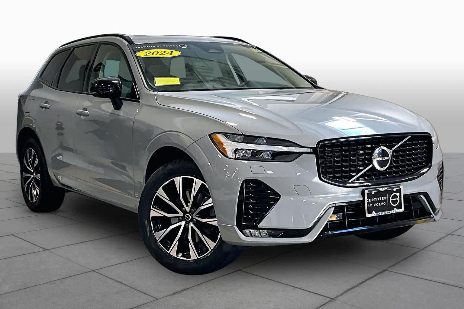 Used 2024 Volvo XC60 B5 Core w/ Climate Package AWD/4WD image 3