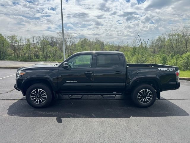 Used 2021 Toyota Tacoma TRD Sport image 6