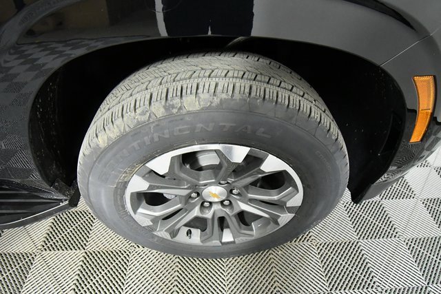 New 2026 Chevrolet Suburban LS image 17