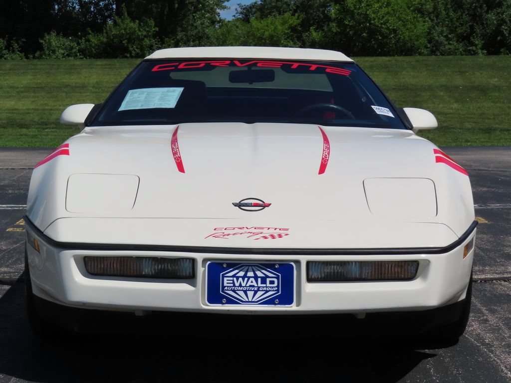 Used 1987 Chevrolet Corvette Convertible RWD image 10