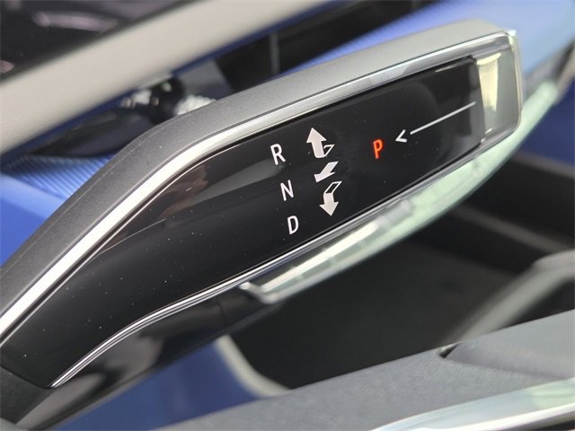 New 2026 Cadillac Optiq Luxury 1 image 13